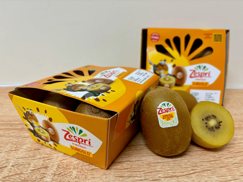 Tesco and Zespri's recyclable paper tray.
