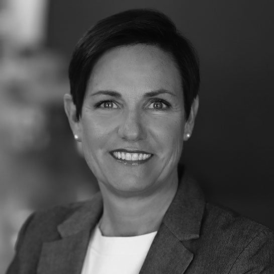 Nikki Perk drives revenue growth and subscription sales for SilvaStat360 across the North American market.